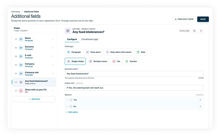 Ajout de questions supplémentaires au formulaire d'inscription dans SharEvent, avec le type de champ et les options de réponse